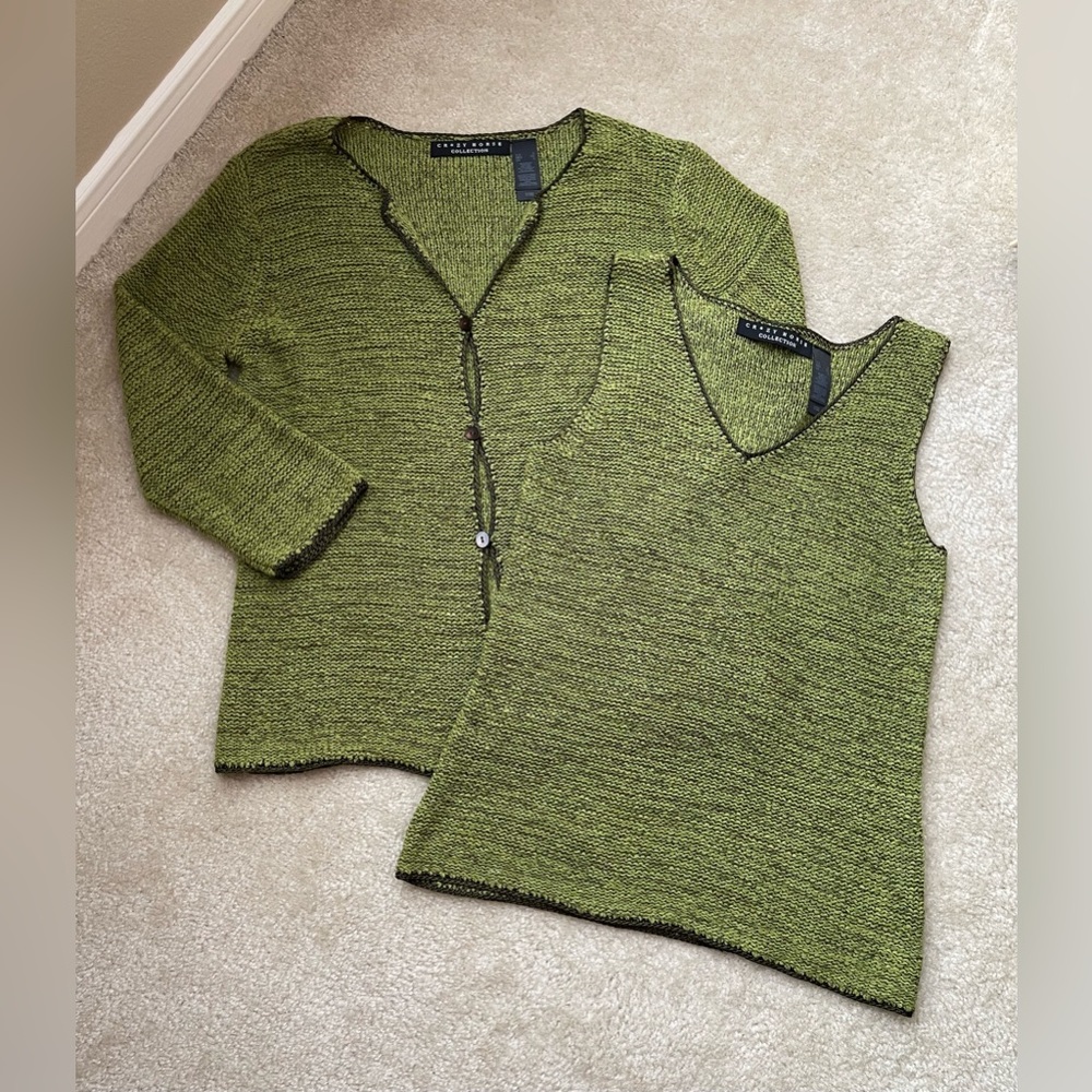 Crazy Horse - Two Piece Sweater Set - Size: Small